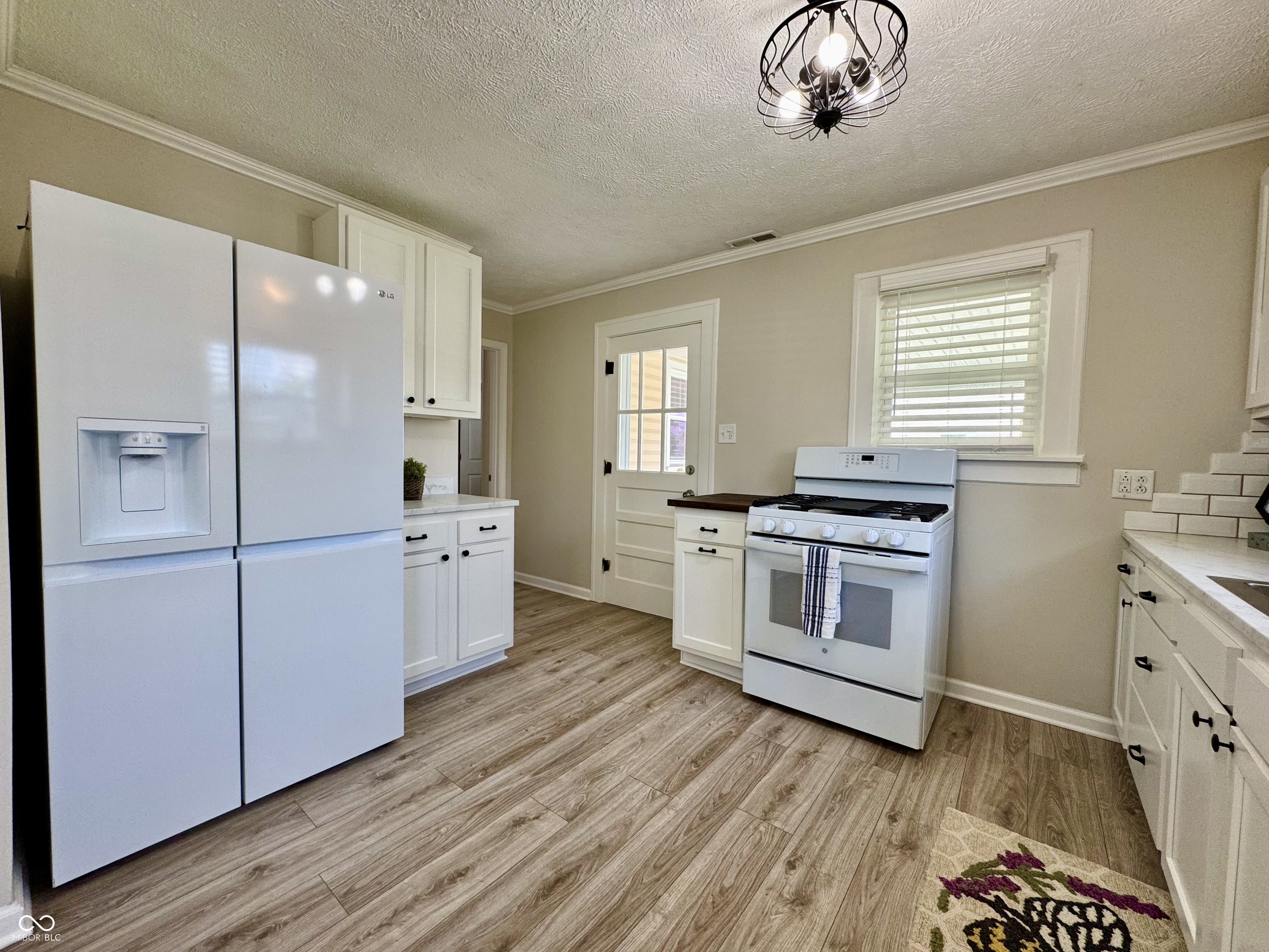 476 North Meridian Street Scottsburg, IN 47170 - Photo 7 of 21