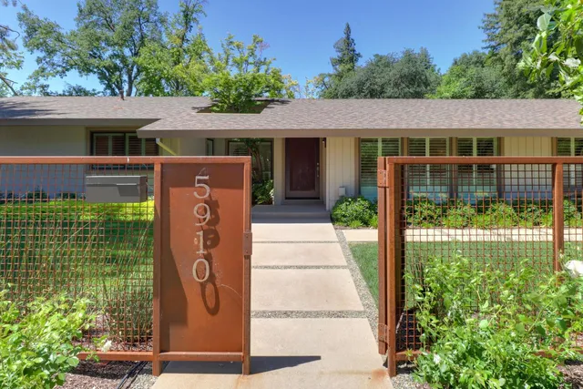 $1,495,000 | 5910 River Glen Court, Carmichael, CA 95608