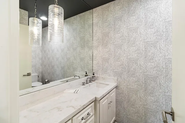 $1,495,000 | 5910 River Glen Court, Carmichael, CA 95608