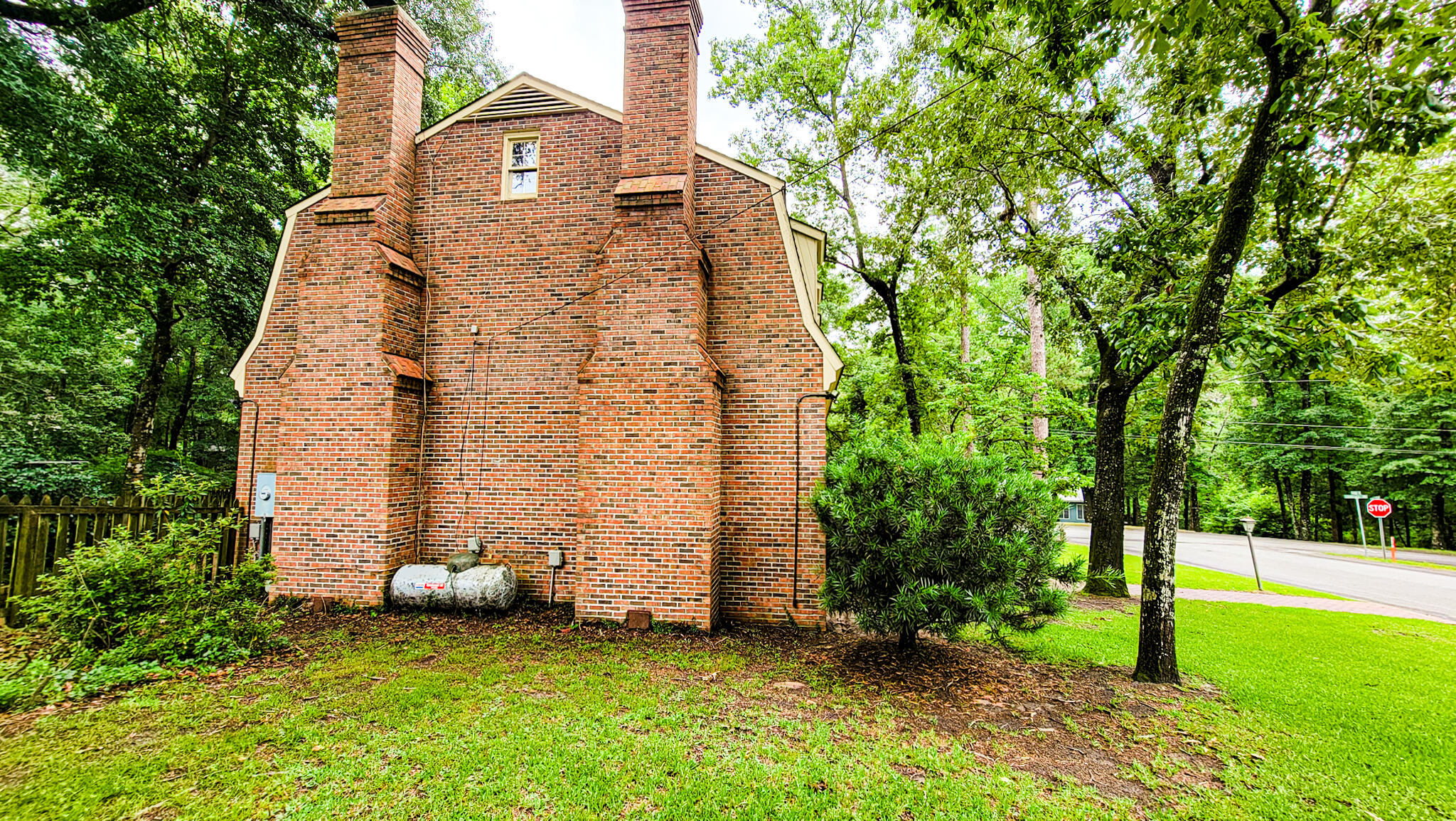 102 Silverhill Road Walterboro, SC 29488 - Photo 4 of 42 20230620_133112