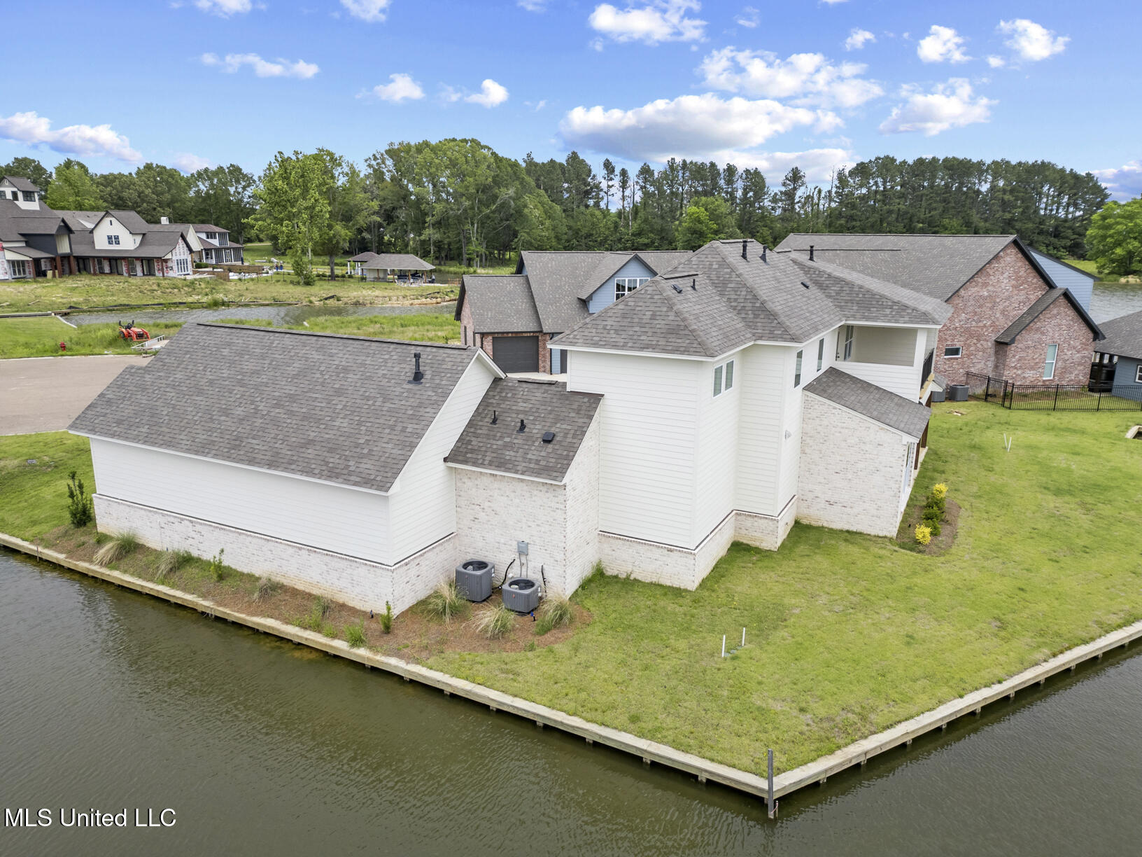 101 Harbour Landing Madison, MS 39110 - Photo 10 of 53 101 Harbour Landing Drone-8