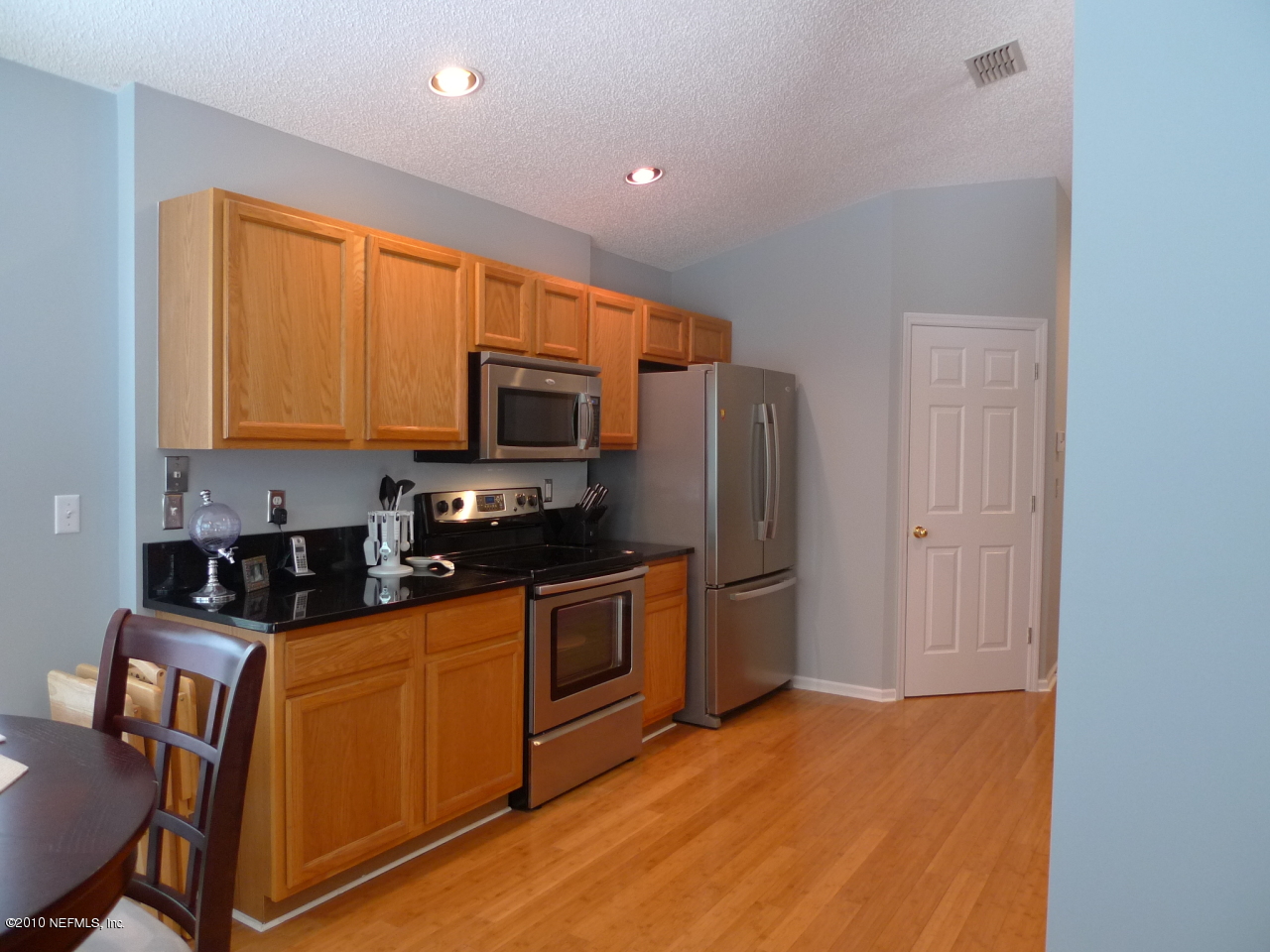 3301 Carlotta Road Middleburg, FL 32068 - Photo 6 of 16 Kitchen