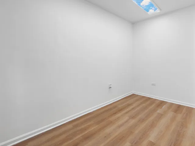 $79,900 | 17963 Amherst Court, Unit 102, Country Club Hills, IL 60478