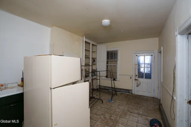 $89,900 | 189 Elk Street, Albany, NY 12210