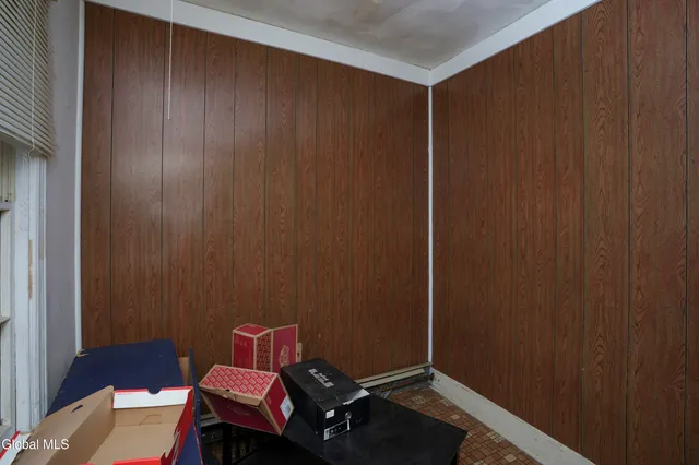 $89,900 | 189 Elk Street, Albany, NY 12210