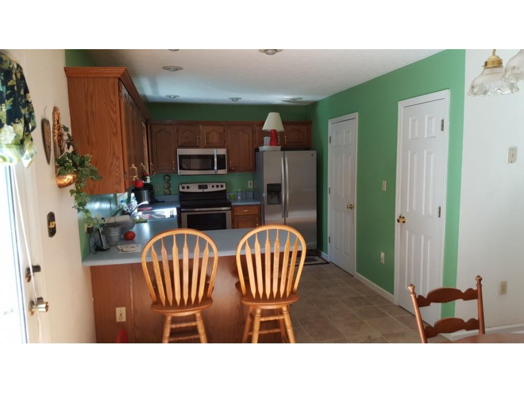 504 Shady View Road Kingsport, TN 37664 - Photo 10 of 13 Photo 10