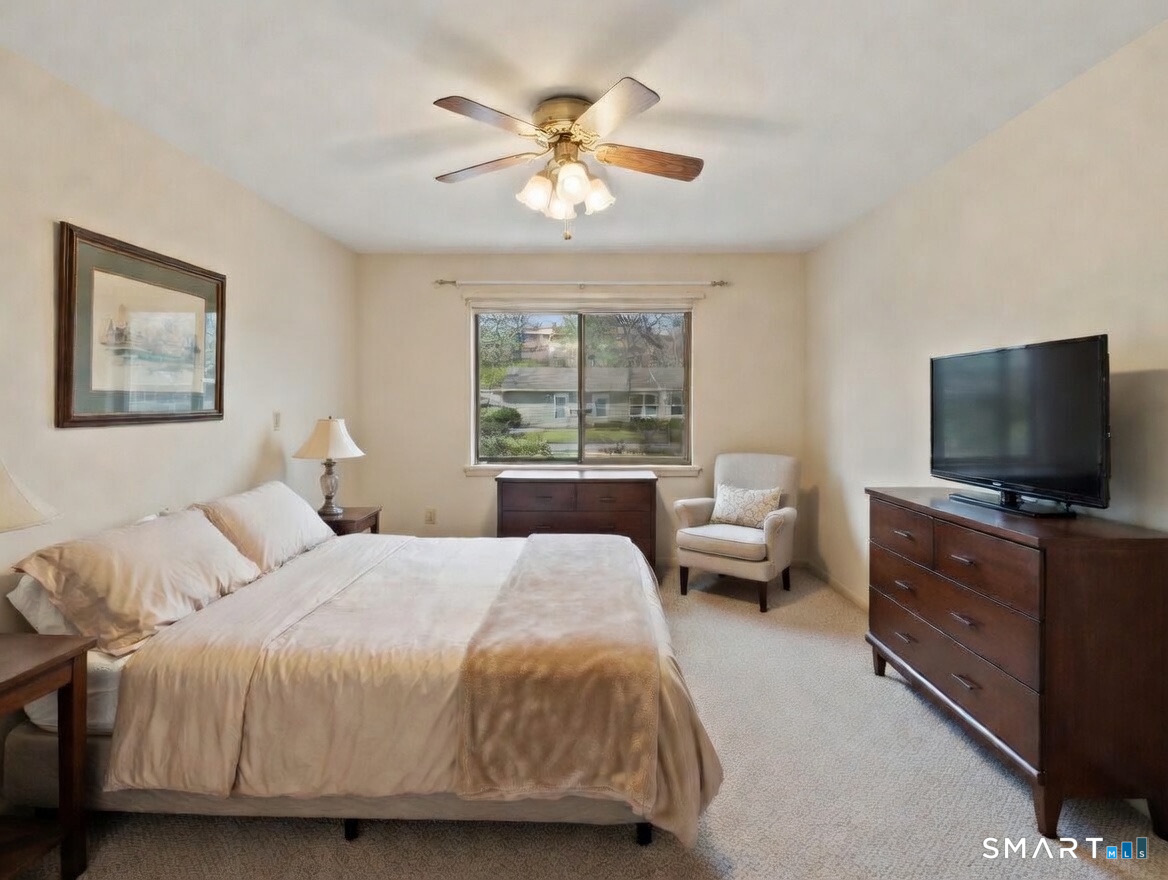 525 Asbury Ridge, Unit 525 Shelton, CT 06484 - Photo 14 of 23