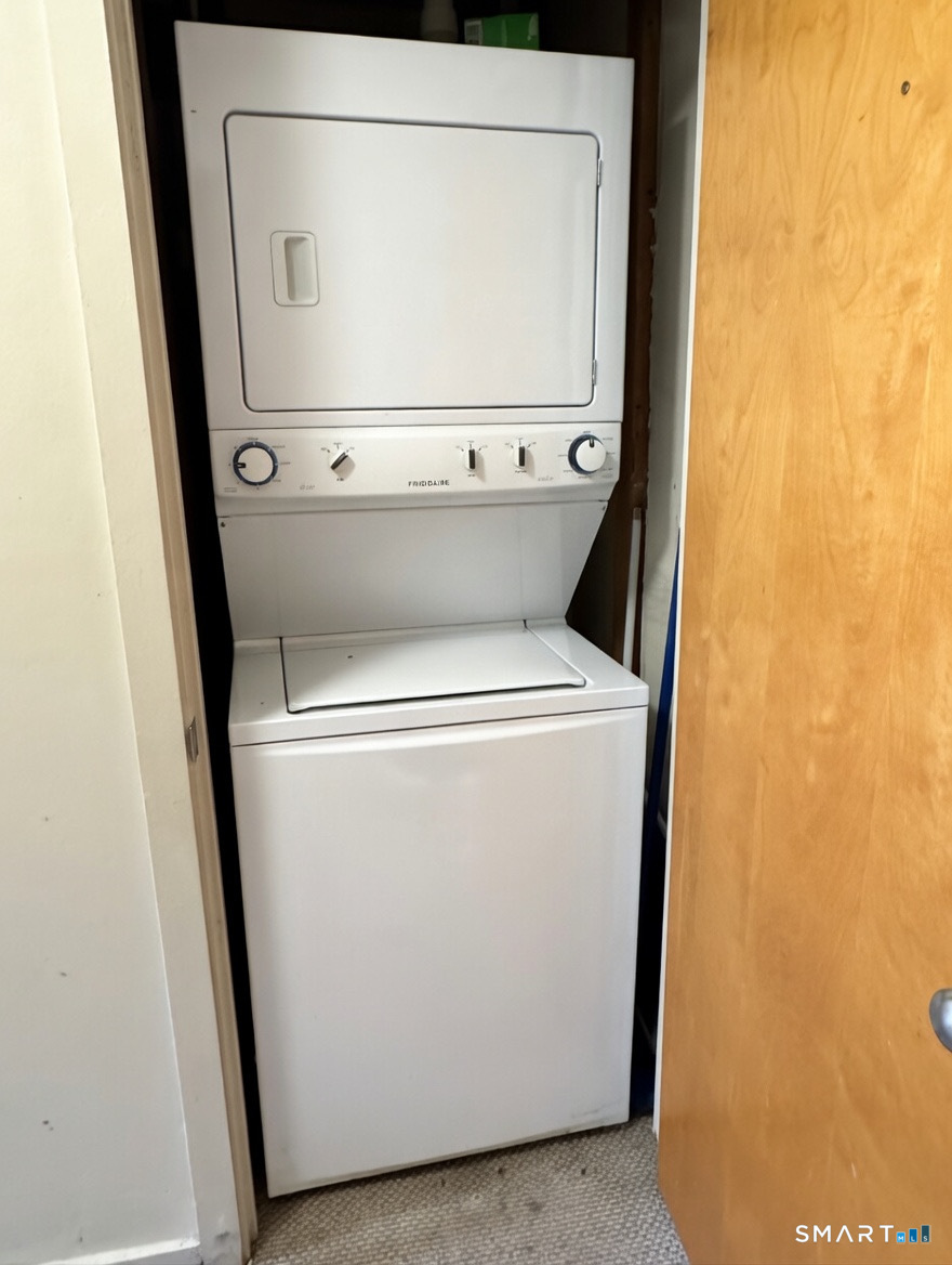 525 Asbury Ridge, Unit 525 Shelton, CT 06484 - Photo 17 of 23