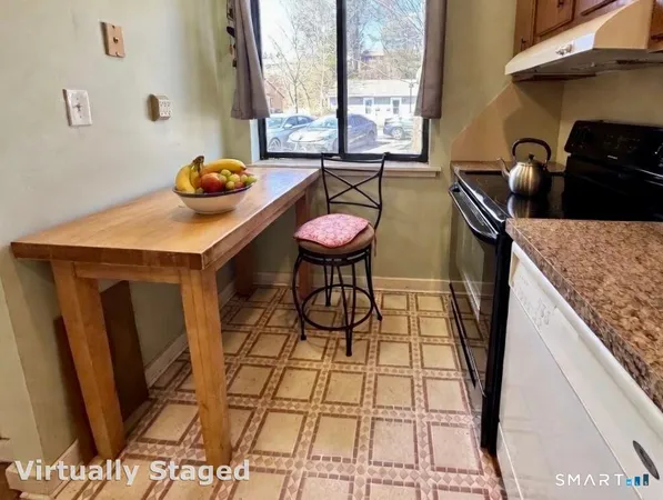 $290,000 | 525 Asbury Ridge, Unit 525, Shelton, CT 06484