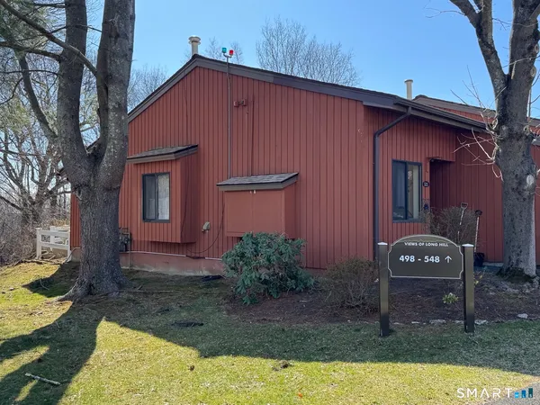 $290,000 | 525 Asbury Ridge, Unit 525, Shelton, CT 06484