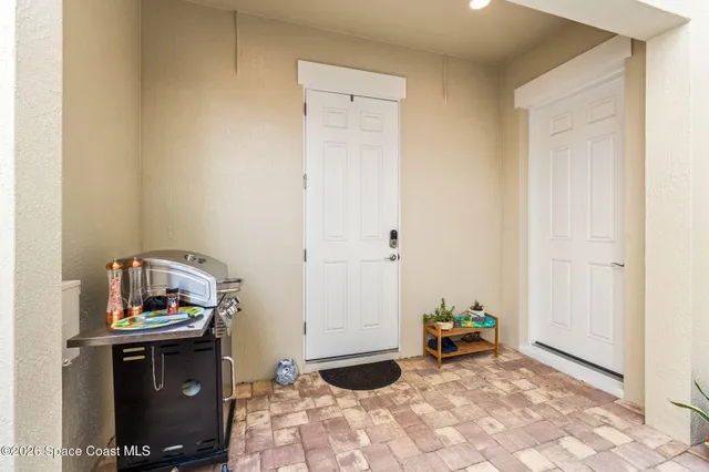 a view of a storage & utility room