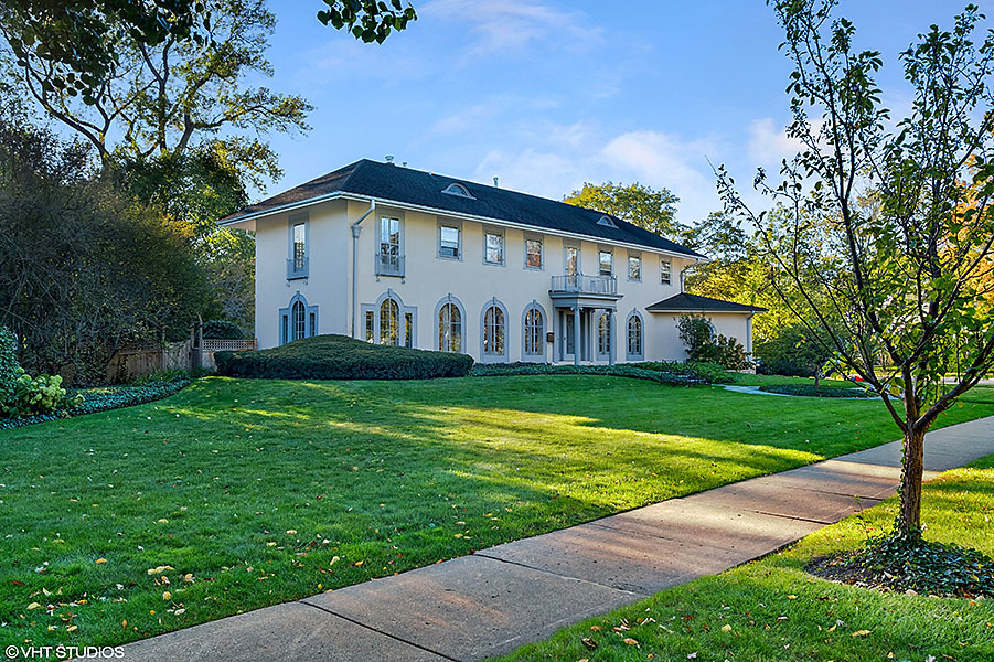 480 Sheridan Road Winnetka, IL 60093 - Photo 28 of 29 a view of a house with a yard