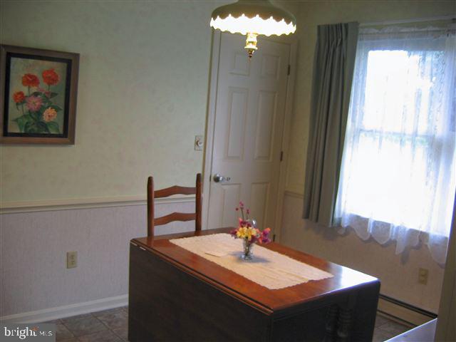 2108 Circle Road Carlisle, PA 17013 - Photo 4 of 10 Gallery Image 4