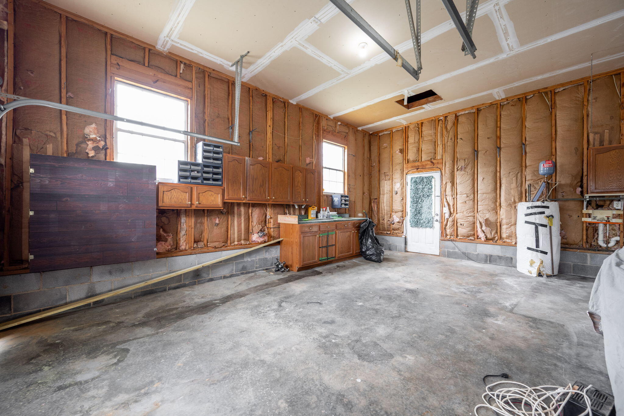 1458 Dustin Drive Dalton, GA 30720 - Photo 23 of 36 GARAGE