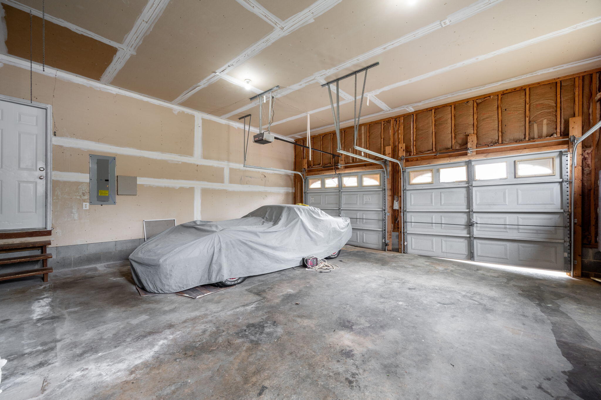 1458 Dustin Drive Dalton, GA 30720 - Photo 24 of 36 GARAGE