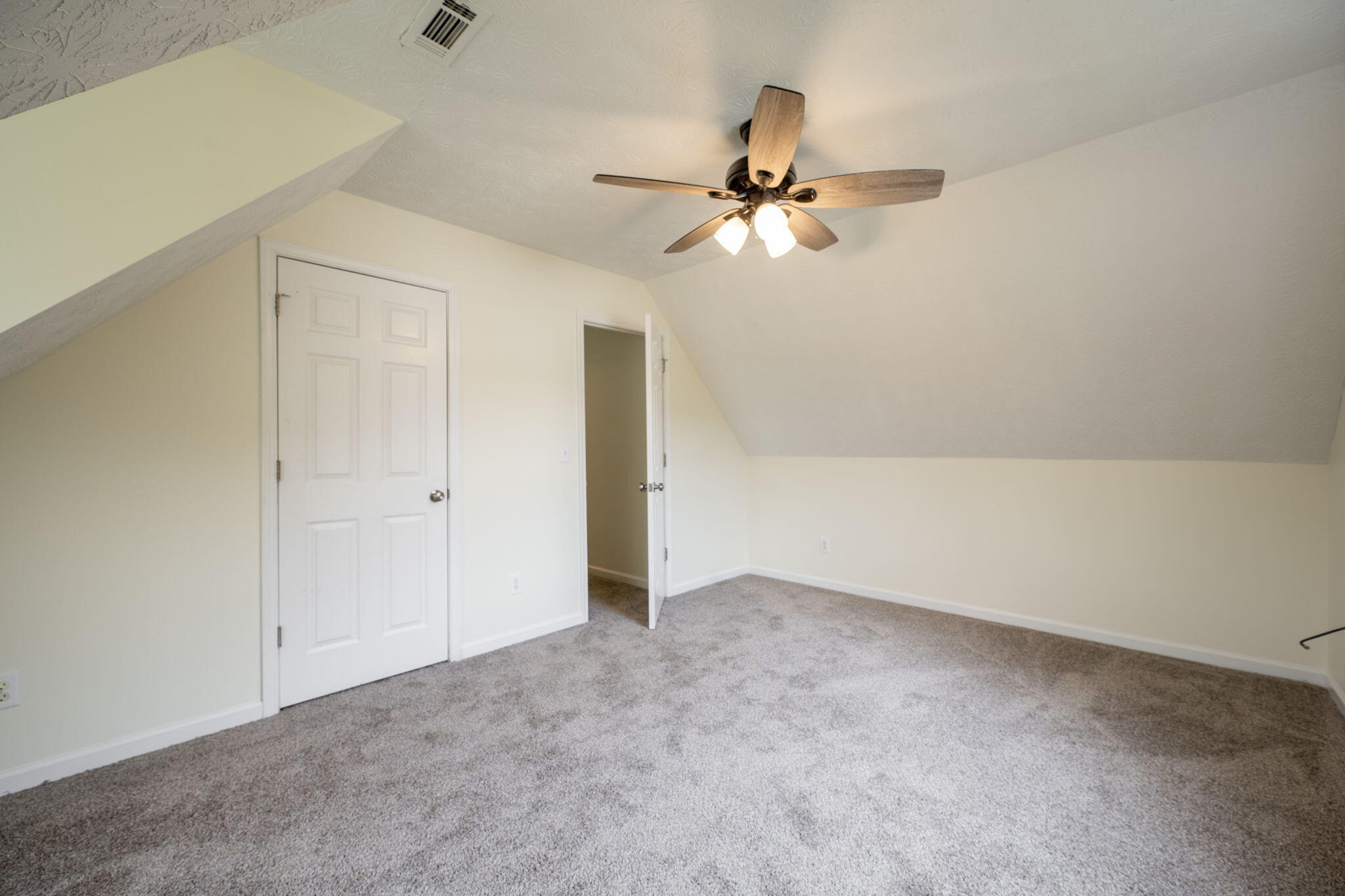 1458 Dustin Drive Dalton, GA 30720 - Photo 27 of 36 14-web-or-mls-DSC_5818