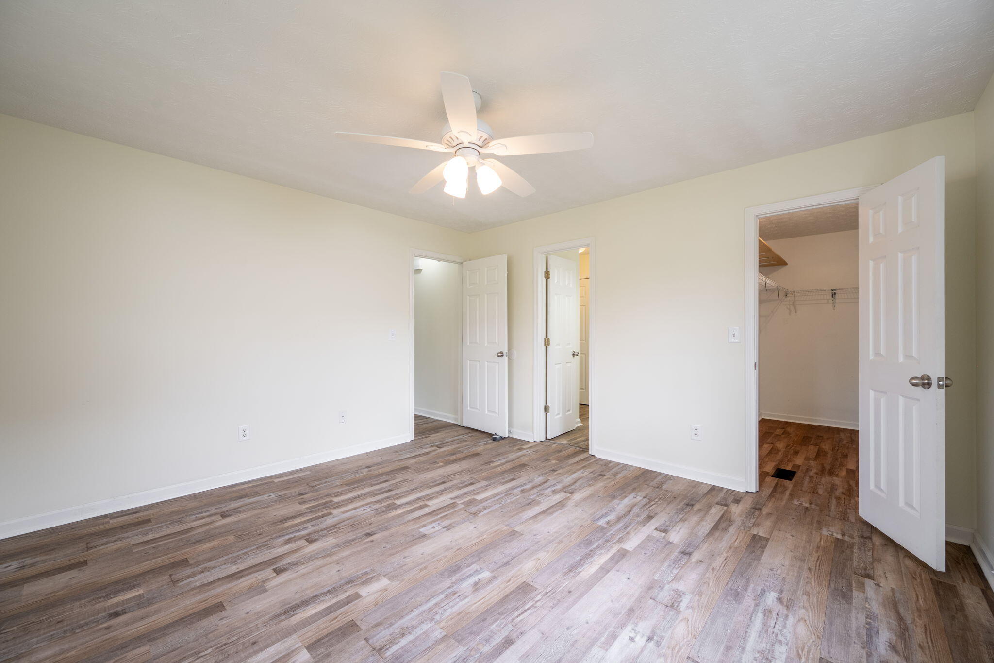 1458 Dustin Drive Dalton, GA 30720 - Photo 32 of 36 BEDROOM