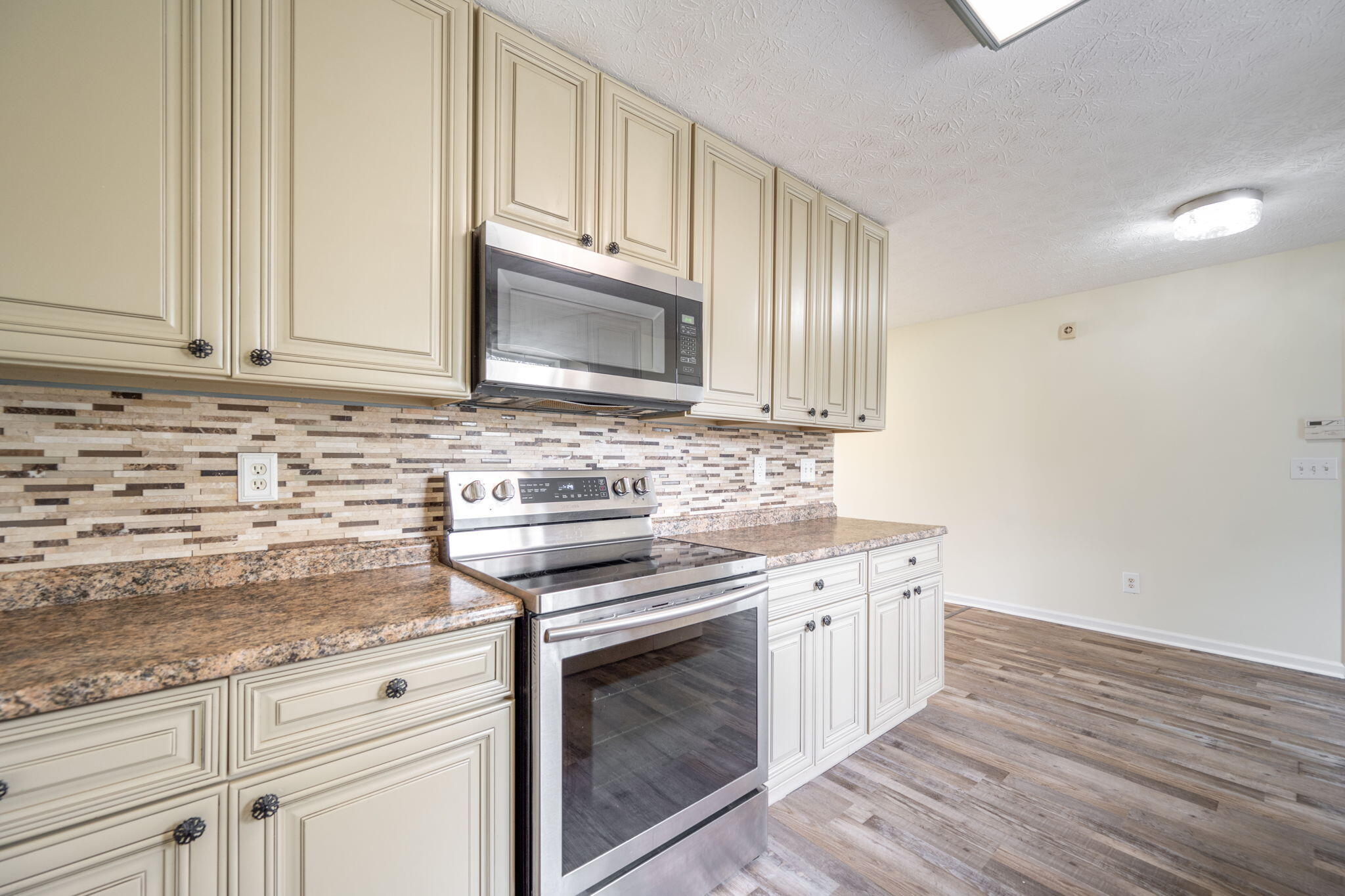 1458 Dustin Drive Dalton, GA 30720 - Photo 8 of 36 KITCHEN