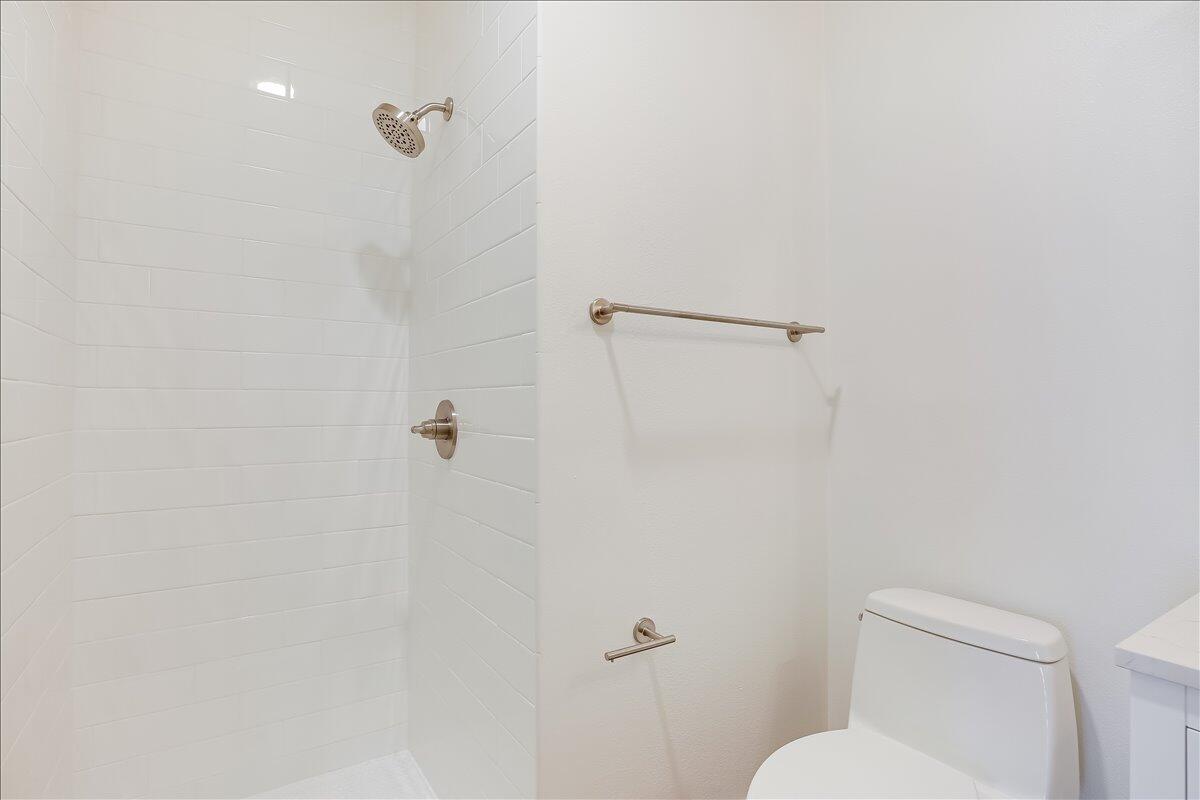 612 Anacapa Street, Unit A Santa Barbara, CA 93101 - Photo 14 of 20 27-027