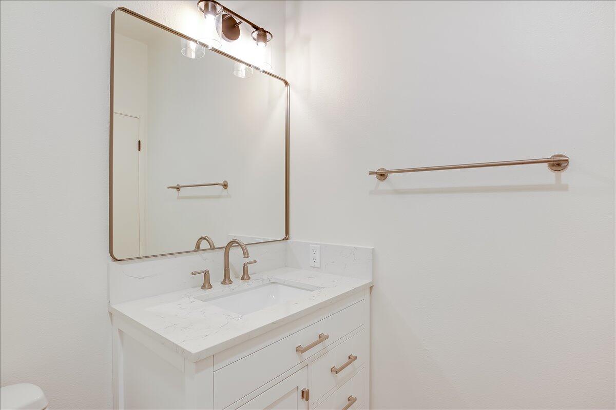 612 Anacapa Street, Unit A Santa Barbara, CA 93101 - Photo 15 of 20 26-026