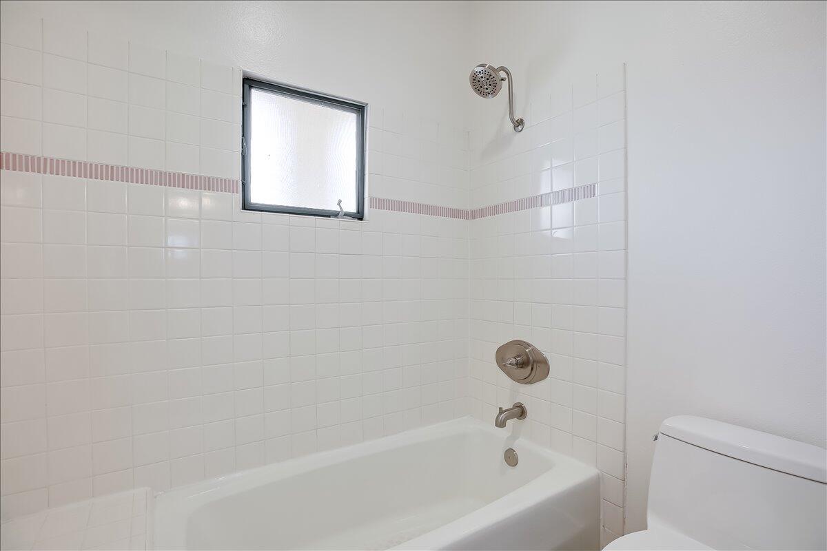 612 Anacapa Street, Unit A Santa Barbara, CA 93101 - Photo 8 of 20 23-023