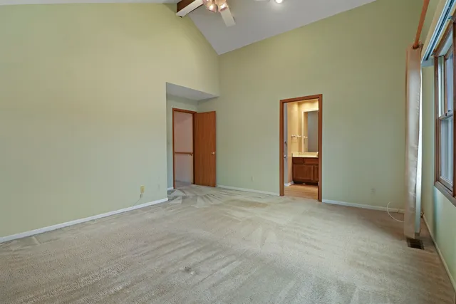 $310,000 | 1608 North Leonard Avenue, McHenry, IL 60050