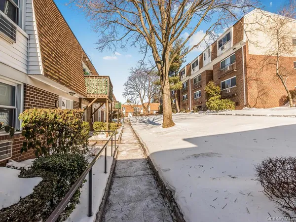$2,550 | 380 North Broadway, Unit C4, Yonkers, NY 10701