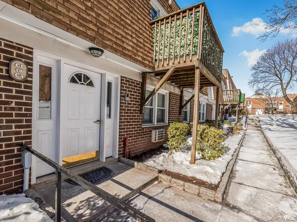 $2,550 | 380 North Broadway, Unit C4, Yonkers, NY 10701