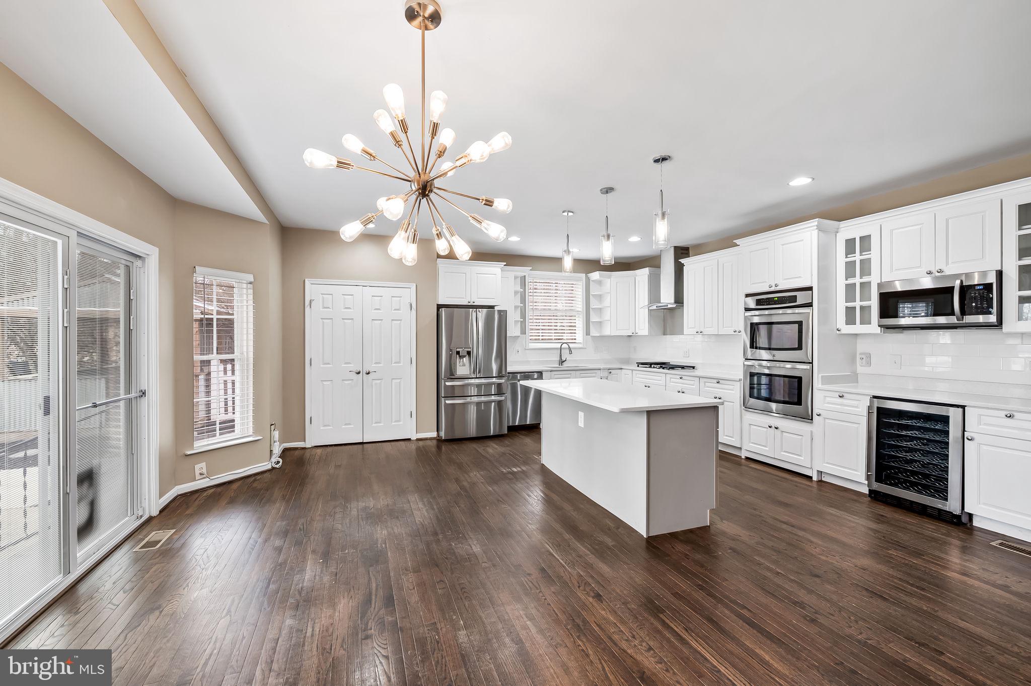 9 Durkee Farm Road Reisterstown, MD 21136 - Photo 23 of 74 Eat in kithcen