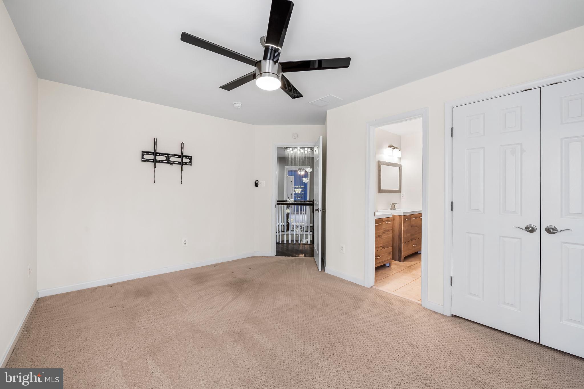 9 Durkee Farm Road Reisterstown, MD 21136 - Photo 46 of 74 Bedroom with Jack and Jill bath
