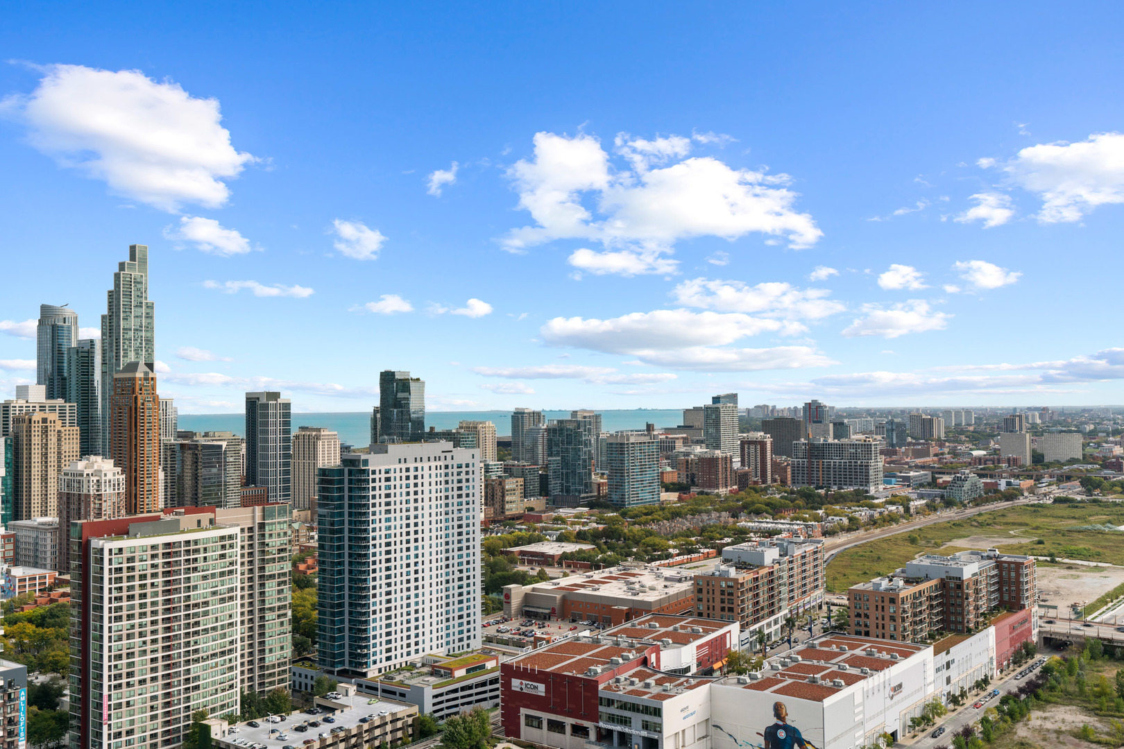 234 West Polk Street, Unit 4101 Chicago, IL 60607 - Photo 12 of 32 a city view with tall buildings