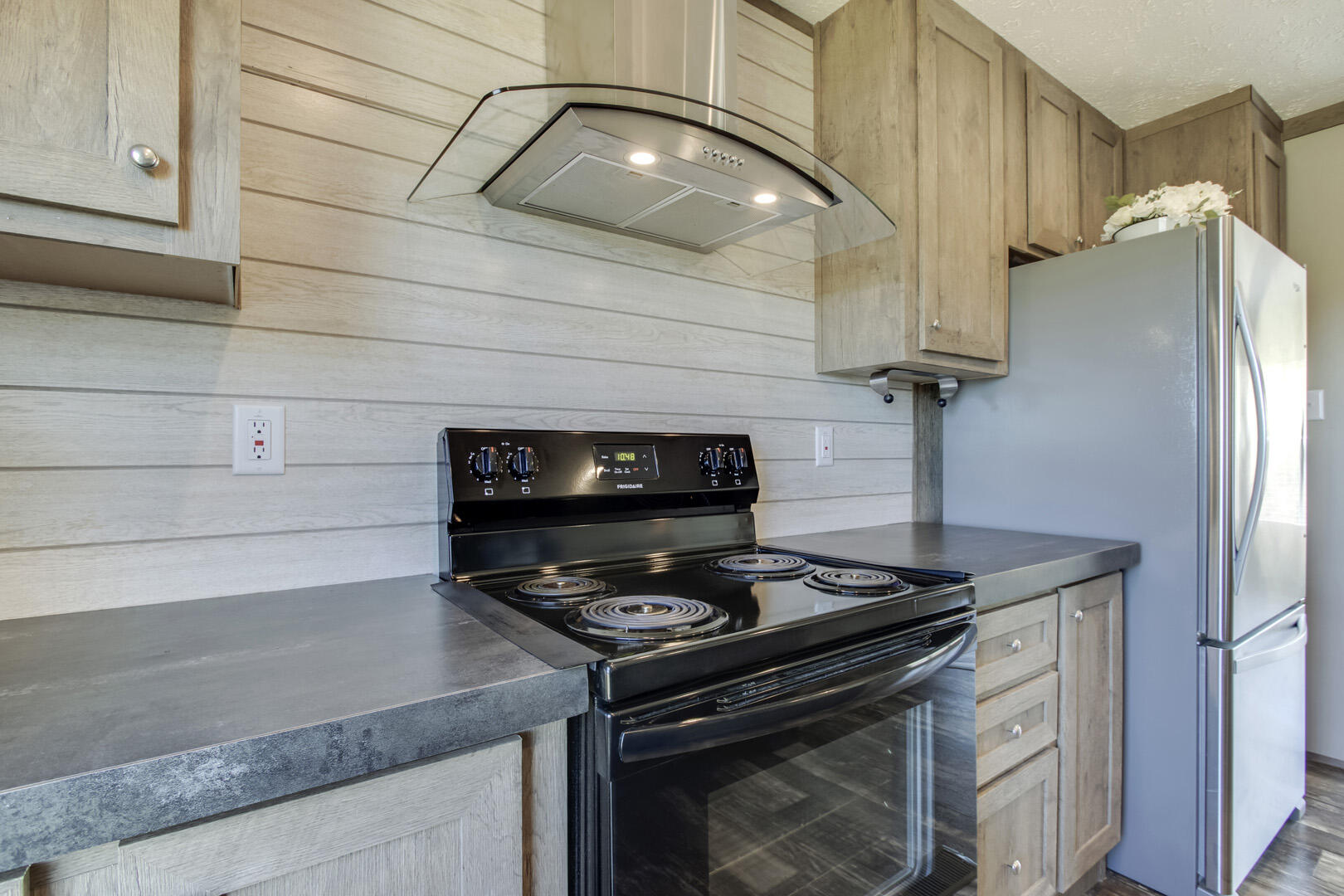 501 North N Ridge Decatur, TN 37322 - Photo 13 of 39 13_NRidgeLineRoad_501_Kitchen02
