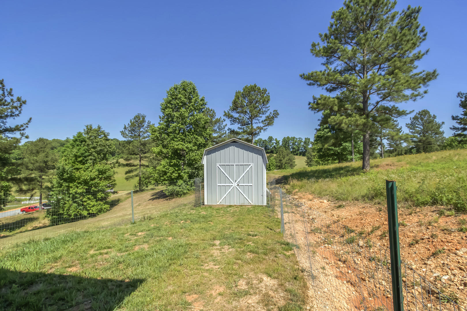 501 North N Ridge Decatur, TN 37322 - Photo 3 of 39 38_NRidgeLineRoad_501_DogYard-GardenShed