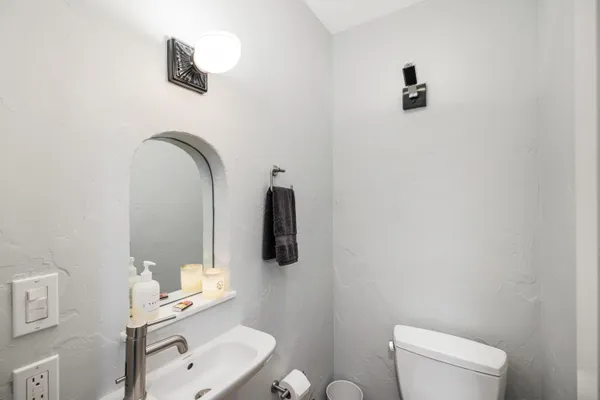 $7,250 | 2904 Verde Vista Drive, Santa Barbara, CA 93105