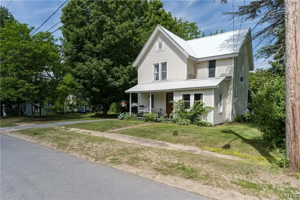 $154,900 | 14342 Pearl Street, Diana, NY 13648