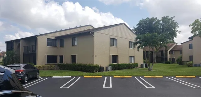 $2,100 | 527 Shady Pine Way, Unit A2, Greenacres, FL 33415