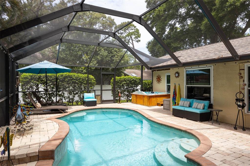 1430 Sutton Pl Drive Palm Harbor, FL 34683 - Photo 24 of 29
