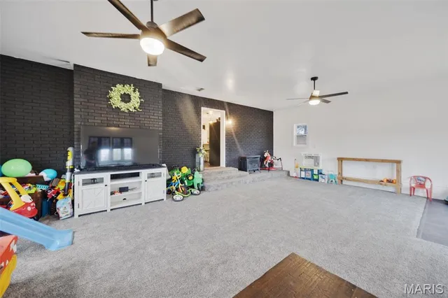 $295,000 | 18374 Highway 185, Potosi, MO 63664