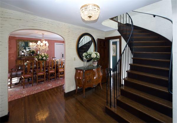 171 Cliff Road Wellesley, MA 02481 - Photo 6 of 10