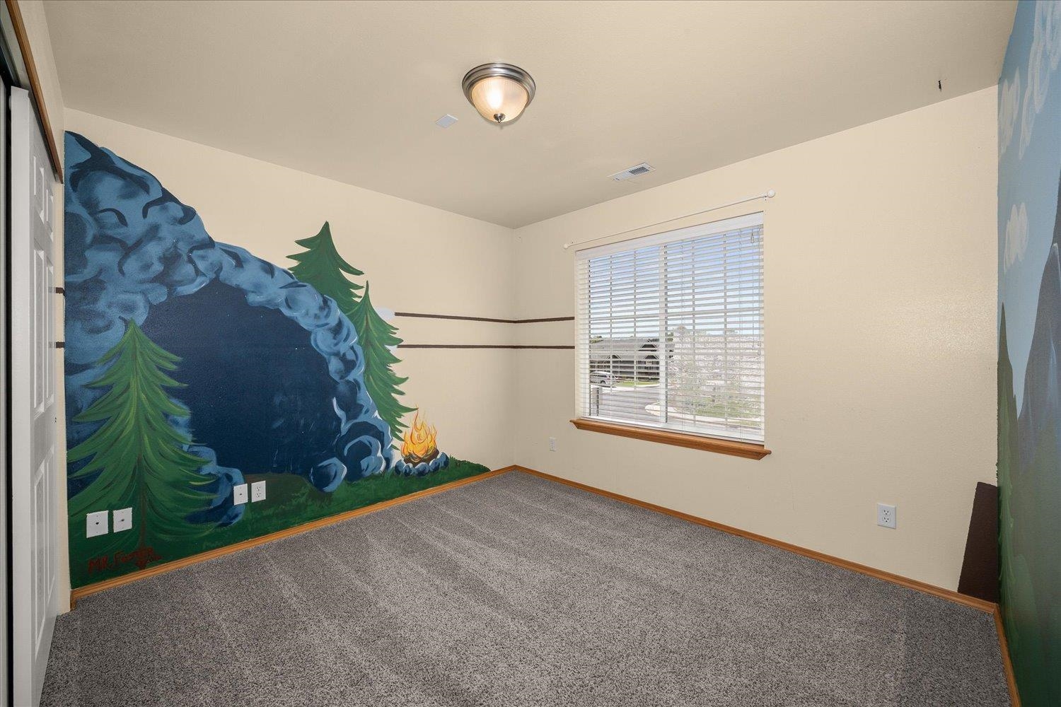 10002 West Richland Road Cheney, WA 99004 - Photo 12 of 30