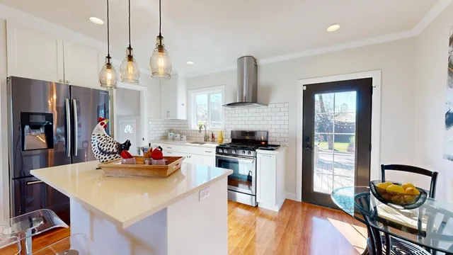 $1,298,000 | 3024 Hoover Street, Redwood City, CA 94063