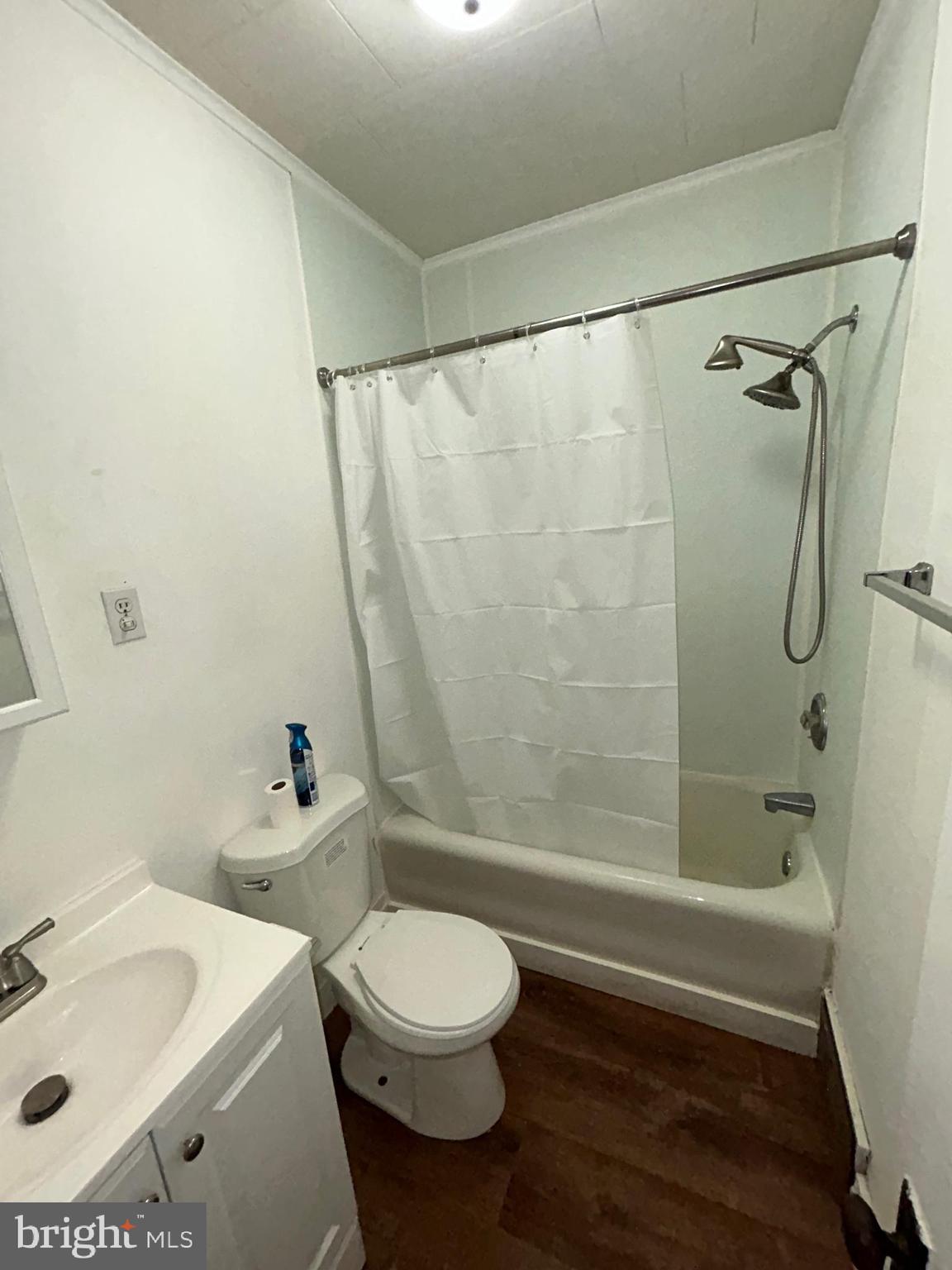 53 Lehman Street, Unit 1 Lebanon, PA 17046 - Photo 4 of 7 a bathroom with a sink and a mirror