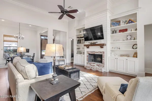 $700,000 | 112 Grandview Terrace Drive, Youngsville, LA 70592