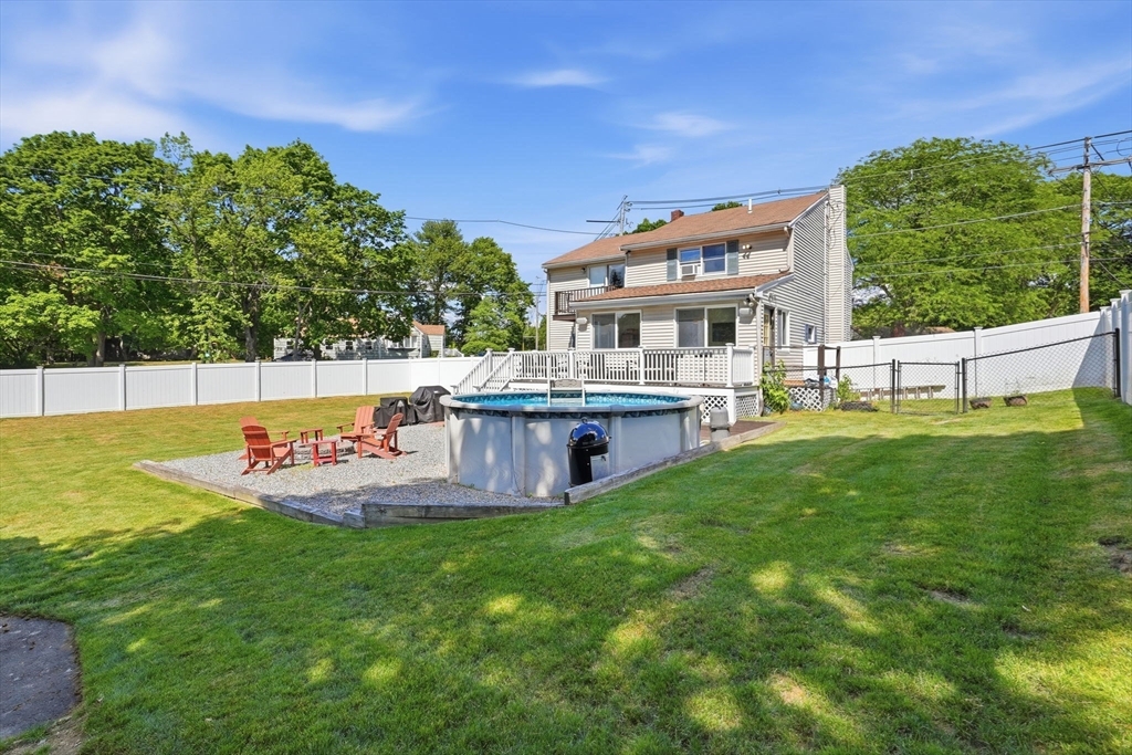 31 Herrick Road Peabody, MA 01960 - Photo 2 of 23