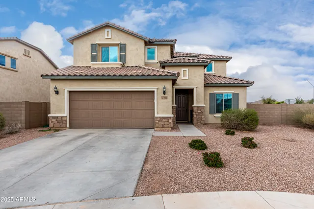 $624,900 | 27878 North 175th Drive, Surprise, AZ 85387