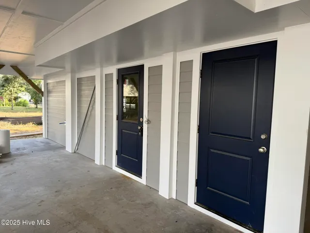 $1,369,000 | 100 Southeast 43rd Street, Oak Island, NC 28465