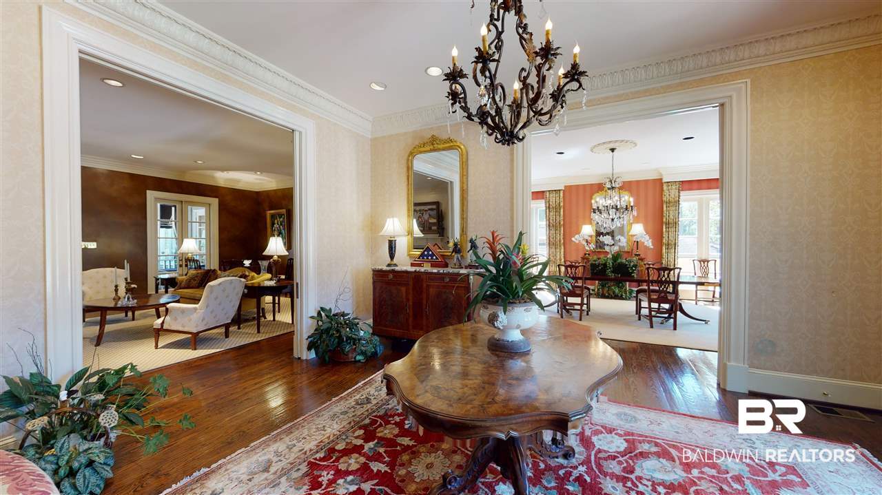 23 Edgefield Road Mobile, AL 36608 - Photo 3 of 33