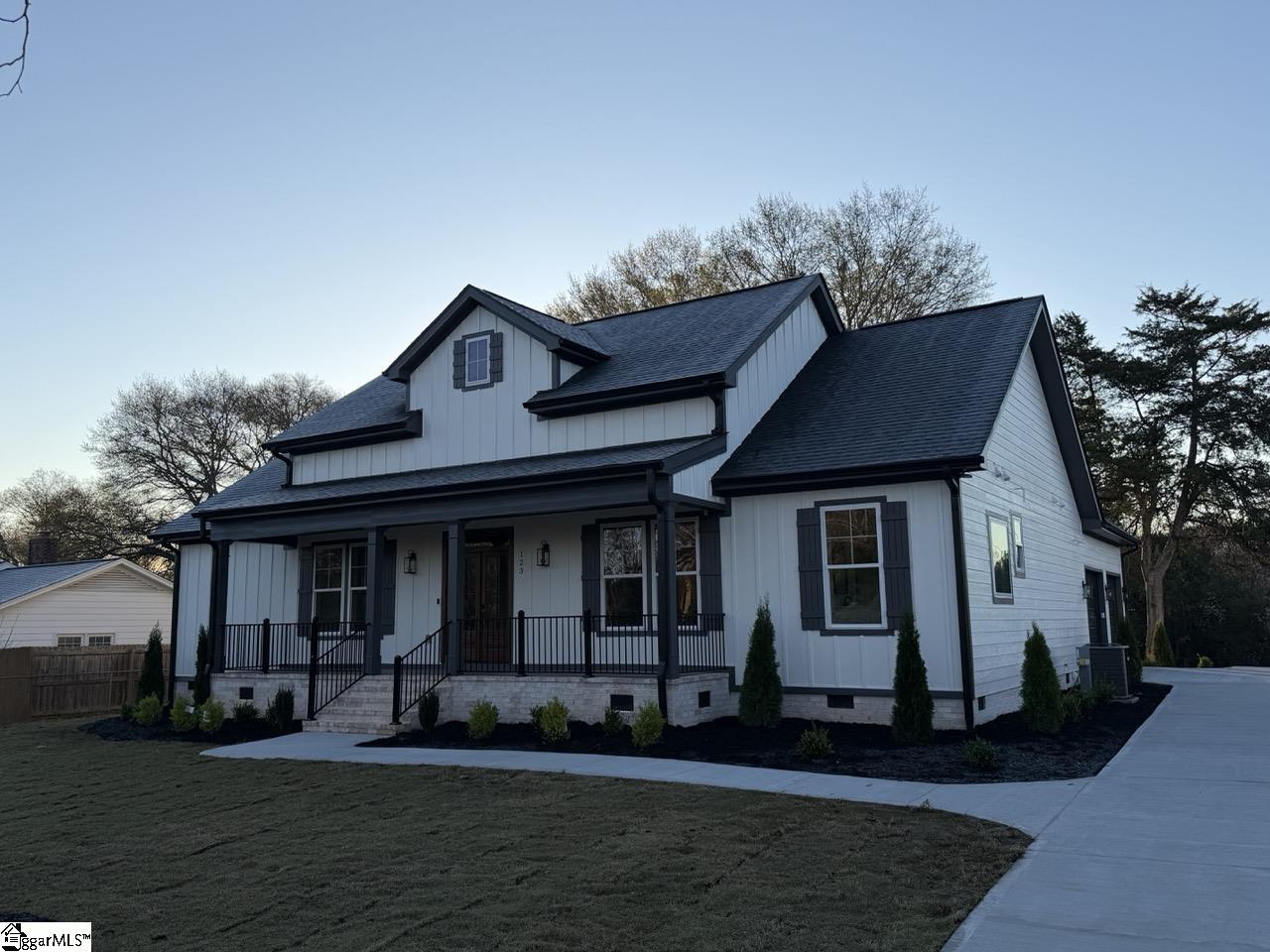 123 Bangor Street Mauldin, SC 29662 - Photo 1 of 18