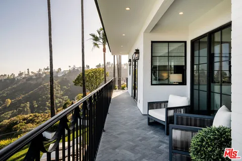 $8,995,000 | 10932 Savona Road, Los Angeles, CA 90077
