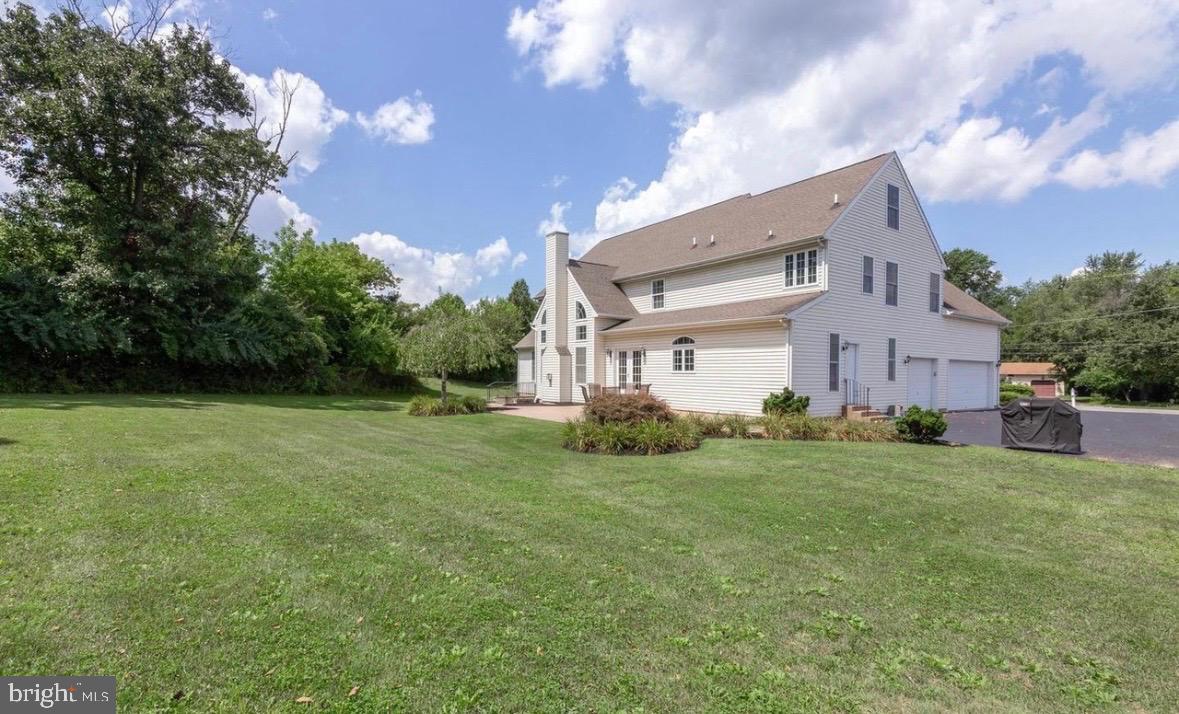 530 Church Road Norristown, PA 19403 - Photo 4 of 43